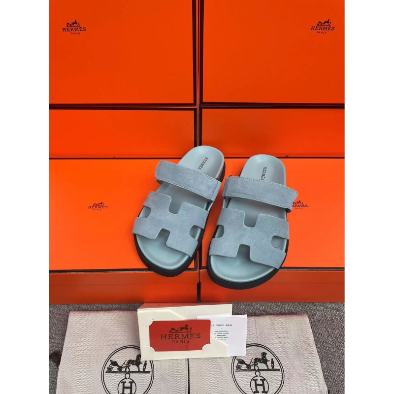 H**mes sandals